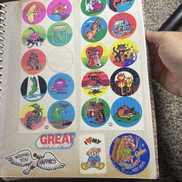 HUGE Vtg 1980s Sticker Album Lot 400+ SCRATCH N SNIFF Puffy Mello Smellos Rare I - Picture 8 of 16